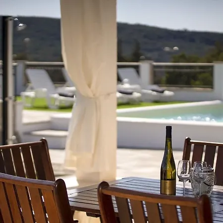Holiday home Ferienhaus Mit Privatpool Fur 7 Personen Ca 290 Qm In Sibenik-dubrava, Dalmatien Norddalmatien